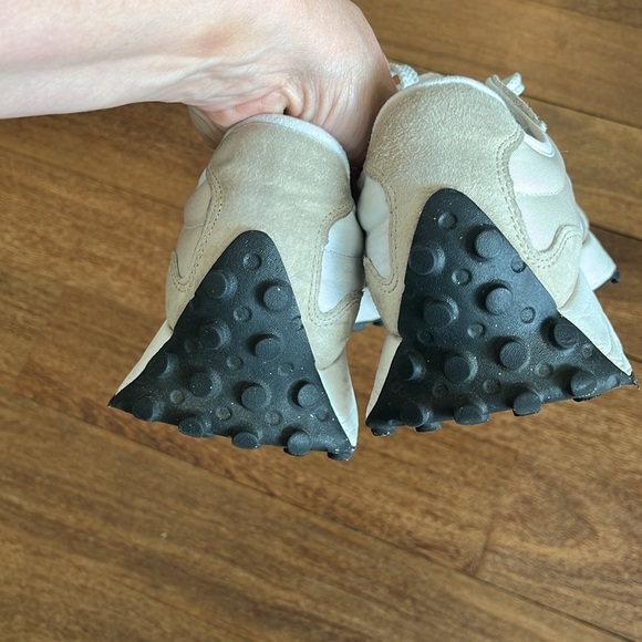 New Balance Cream and White Athletic Shoes - Picture 4 of 7